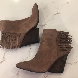 Brown Suede Leather Wedge Fringe Ankle Booties Woman’s Size 7 1/2